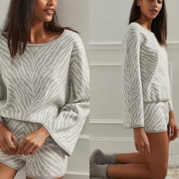 Anthropologie Dolan Trudy Knit Animal Print Bell Sleeve Sweater Size 2x - Picture 1 of 7